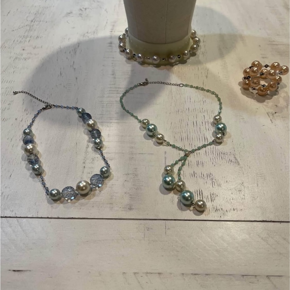 Elegant 4-Piece Boutique Pearl Style Jewelry 3-Necklaces along with 1- Bracelet